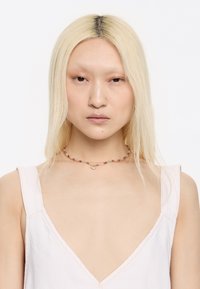 Bimba Y Lola Grandinėlė - perla