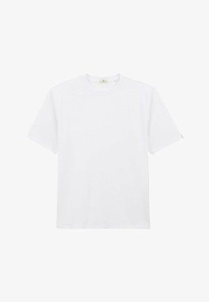 T-shirt blanc uni à manches courtes et col rond, avec une petite étiquette sur la manche gauche et une étiquette à l'intérieur du col.