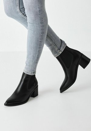 CHELSEA - Ankle boots - black leather