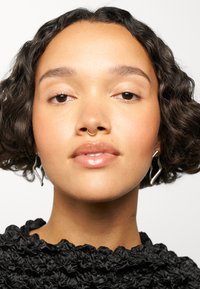 Miniatuurafbeelding 4