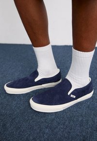 CLASSIC SLIP ON UNISEX - Παπούτσια χωρίς κορδόνια - parisian night