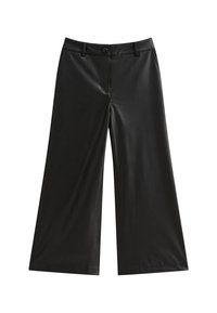 Zwarte wijde broek gemaakt van een gladde, licht glanzende stof. Kenmerkt zich door een sluiting met knoop en rits aan de voorkant, en heeft ceintuurlussen.