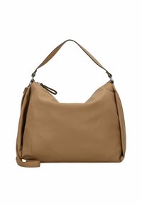 Sac à épaule en cuir tan avec un design décontracté, une seule sangle et une fermeture éclair. Présente une surface texturée et un matériel minimal.