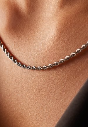 Necklace - silver-coloured