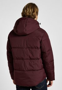 Lee PUFFER JACKET - Giacca invernale - velvet beet