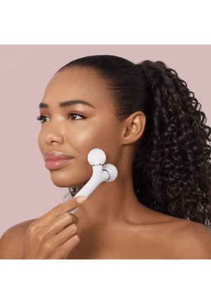 GESKE, SONIC FACIAL ROLLER | 4 IN 1 - Skincare tool - starlight