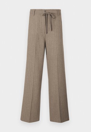 Pantaloni brown a righe con una vestibilità morbida, dotati di una cintura da annodare in vita, gambe ampie e una texture morbida, realizzati in un tessuto tessuto.