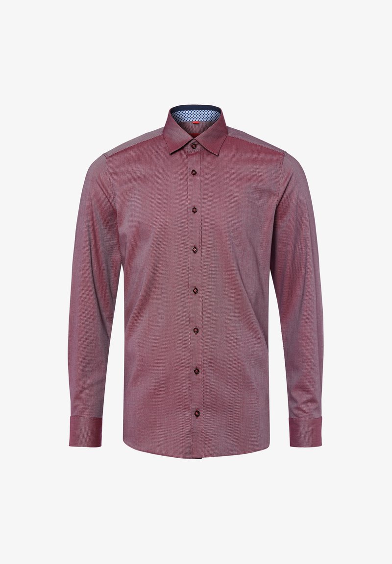 Czerwona i biała w paski, długi rękaw koszula z kołnierzykiem na guziki, z ciemnobrązowymi guzikami i wzorzystym niebieskim wewnętrznym kołnierzykiem.