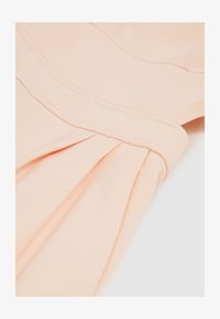 Ausgewählt, pale pink