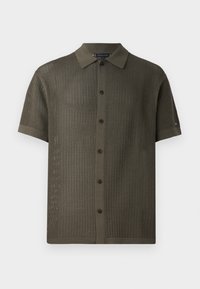 Unselected, battle green