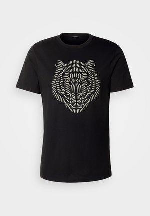 Camiseta de algodón negra con un gráfico estilizado de un tigre en gris claro. Cuello redondo y mangas cortas con un ajuste estándar.