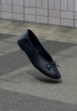 ONLY SHOES ONLADRIANA - Balerīnas laiviņas - black