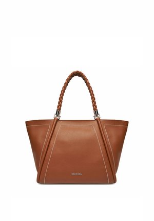 Borsa a mano in pelle marrone con manici intrecciati, dettagli di cuciture bianche e piccolo logo Gino Rossi in argento al centro frontale.