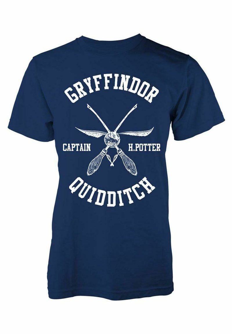 Námořnická modrá tričko s bílým textem: "GRYFFINDOR QUIDDITCH", ilustrací Quaffle a zkříženými košťaty. Krátké rukávy, kulatý výstřih.