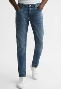 Reiss REGULAR FIT - ATHENS - Jeans a sigaretta - mid blue
