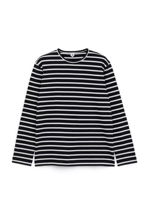 Long-sleeve shirt with black and white horizontal stripes, round neckline, laid flat on a white background.