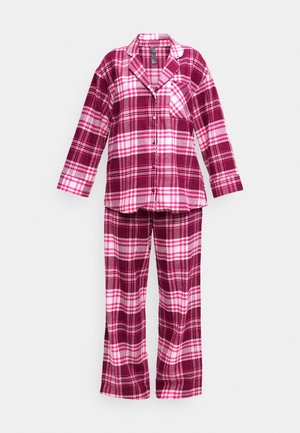 Ruutudest flanellist pidžaama komplekt roosas, tumepunases ja valges. Pika varrukaga topp nööpidega ja rinnataskuga, koos sobivate pükstega.