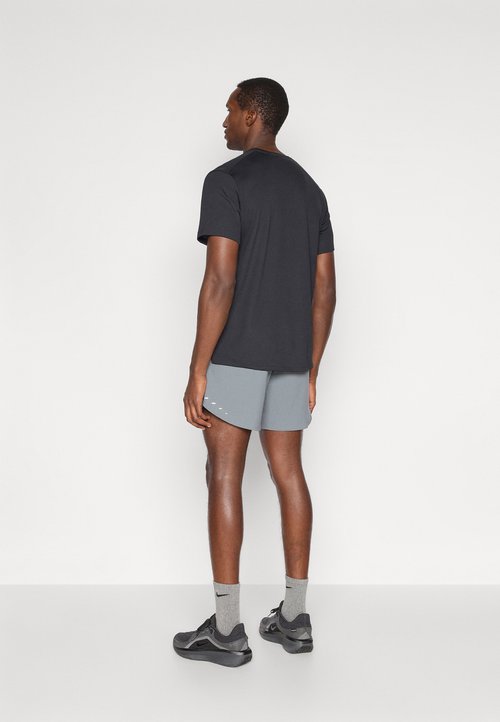 Nike Stride — photo 3