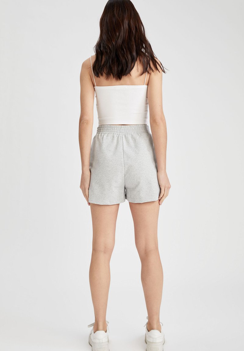 Damen Kleider | DeFacto REGULAR FIT Shorts grey/hellgrau - TK67442 Damen Kleider | DeFacto REGULAR FIT Shorts grey/hellgrau - TK67442