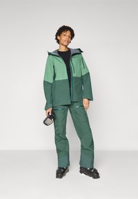 Norrøna LOFOTEN JACKET - Suusajakk - dark ivy