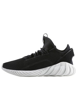 Baskets basses - black