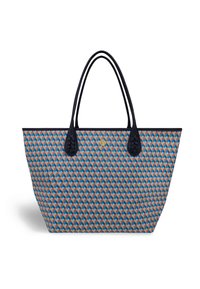 Tote taška s geometrickým vzorom v modrej, oranžovej a béžovej farbe. Texturovaná, odolná tkanina, s námořníckymi koženými rukoväťami a zlatým logom ako ozdobou.