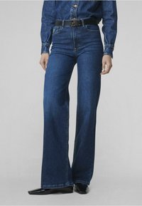 PALAZZO FLARED JEANS
 - Flared jeans - dark blue