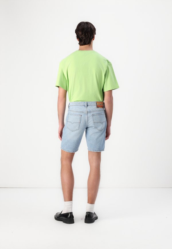 FIN - Denim shorts - 014