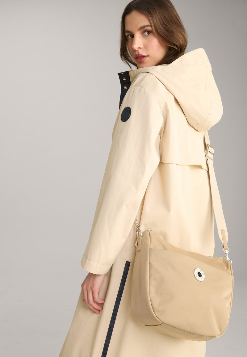 JOOP! Jeans DELIA - Bandolera - beige
