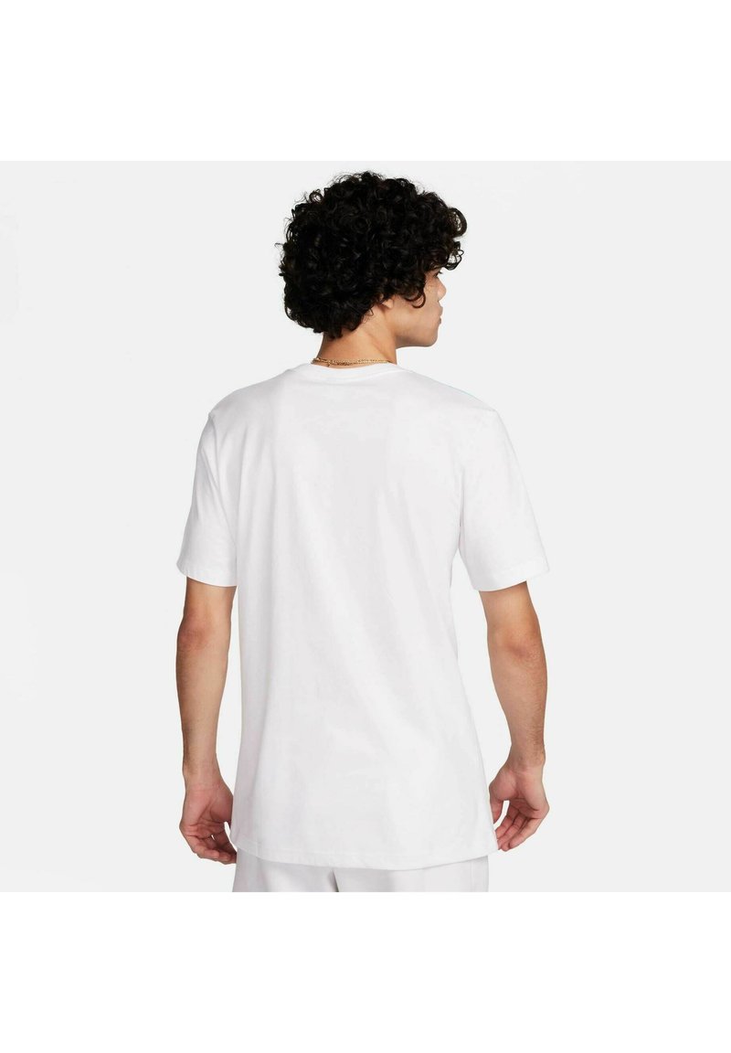 Nike Sportswear TRAININGS GRAPHIC - Triko s potiskem - weiss blau