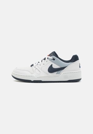 FULL FORCE  - Sneaker low - platinum tint/dark obsidian/wolf grey/summit white/black/team orange