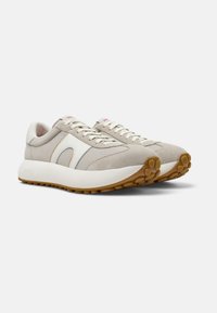 Camper  PELOTAS ATHENS szary