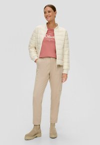 s.Oliver MIT LOG - T-shirt imprimé - altrosa