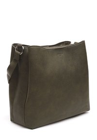 Alyvuogių žalios spalvos pirkinių krepšys iš tekstūruoto audinio, turintis struktūrinę formą, plokščią dugną ir petinę juostą su metaline furnitūra.