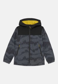 Giacca grigia con un pannello superiore nero e interno giallo. Presenta un cappuccio, una zip frontale e due tasche laterali con zip. Texture liscia.