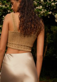 Next STITCH CROPPED - Top - gold