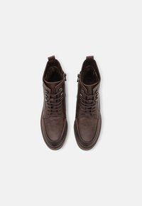 Marco Tozzi Nööritavad poolsaapad - cafe