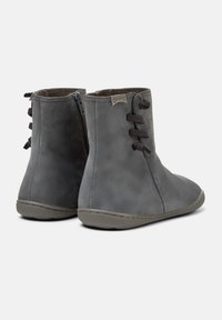 Camper PEU CAMI - Botines bajos - drybuck corvo/cami ry somera