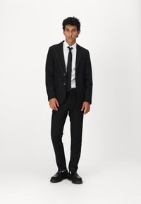 Bruuns Bazaar RUBENBBKARLAXEL SUIT - Jakkesæt - black