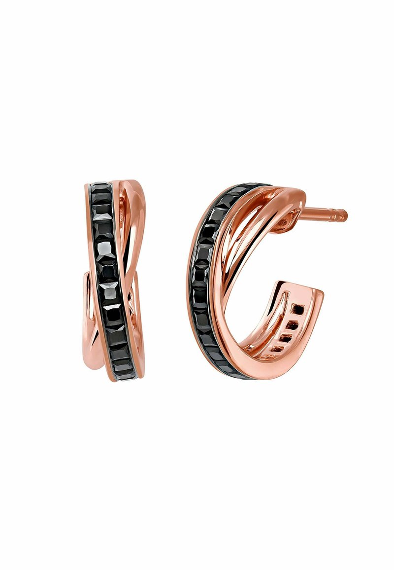 Los pendientes de aro en oro rosa presentan un diseño entrelazado con acentos de piedra negra, mostrando una superficie pulida y una forma moderna y elegante.