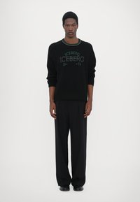 Iceberg MAGLIA GIROCOLLO - Strickpullover - nero