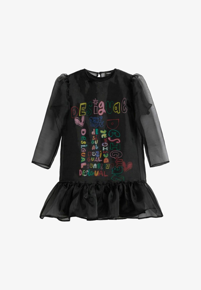 Schwarzes, durchsichtiges Kleid mit langen Ärmeln, gerafftem Saum und bunten "Desigual"-Schriftzügen sowie Herzentwürfen auf der Vorderseite.