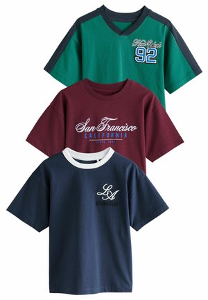 SHORT SLEEVE GRAPHIC 3 PACK STANDARD - Apdrukāts T-krekls - blue green embroidery sports