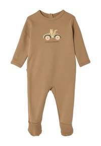 Brown long-sleeve footed baby onesie with a squirrel driving a toy car and French text "En route pour l'aventure" on the chest.