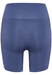 Blå idrottsshorts med en slät textur, hög midja och midjan längd. Har en sömlös design på baksidan och en böjd fåll.