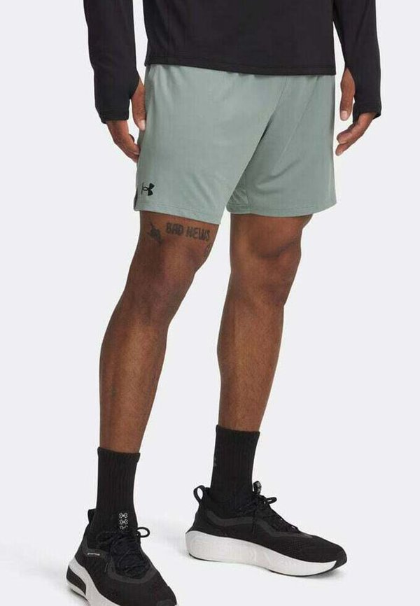 TECH VENT - Kurze Sporthose