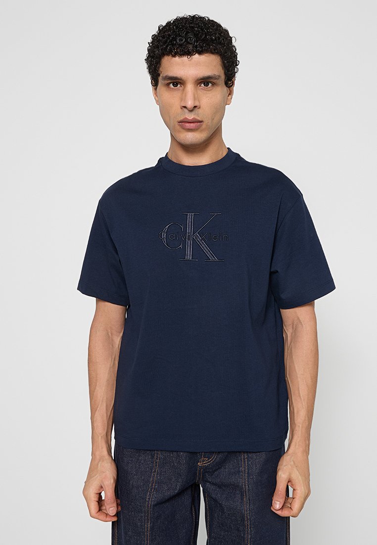 Calvin Klein Jeans T-shirt basic donkerblauw Calvin Klein Jeans T-shirt basic donkerblauw