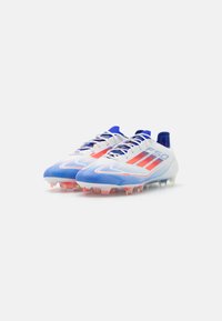 adidas Performance F50 ELITE FIRM GROUND - Fodboldstøvler til fast underlag - footwear white/solar red/lucid blue