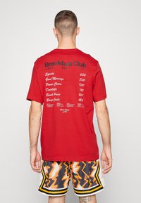 Jordan Triko s potiskem - red
