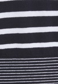 Tommy Hilfiger Triko s potiskem - dark blue